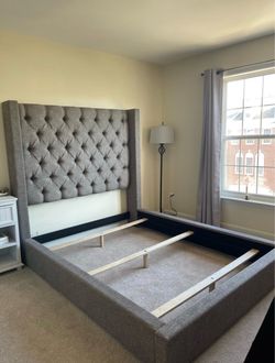 ASHLEY SORINELLA BED FRAME KING