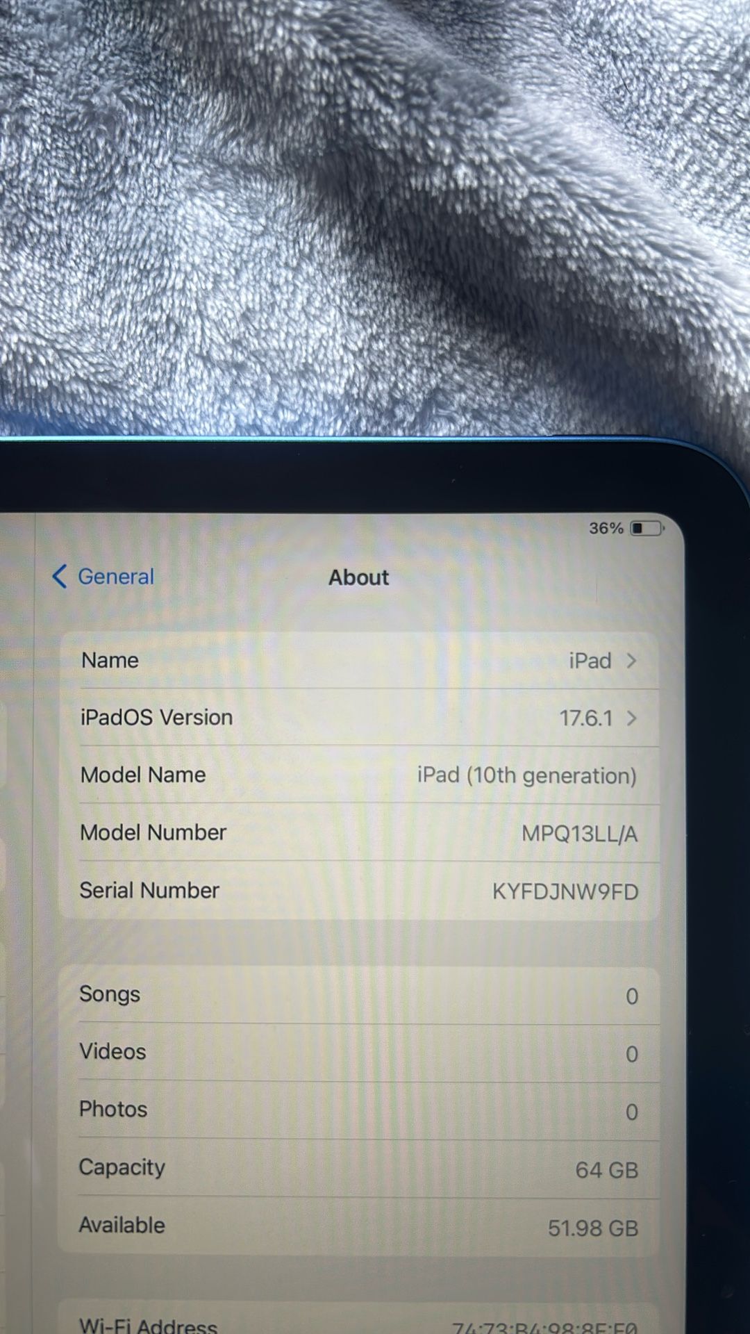 I Pad 64 GB 10th Gen 