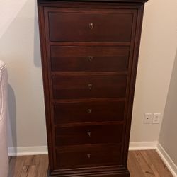 Lingerie Chest Of Drawers 