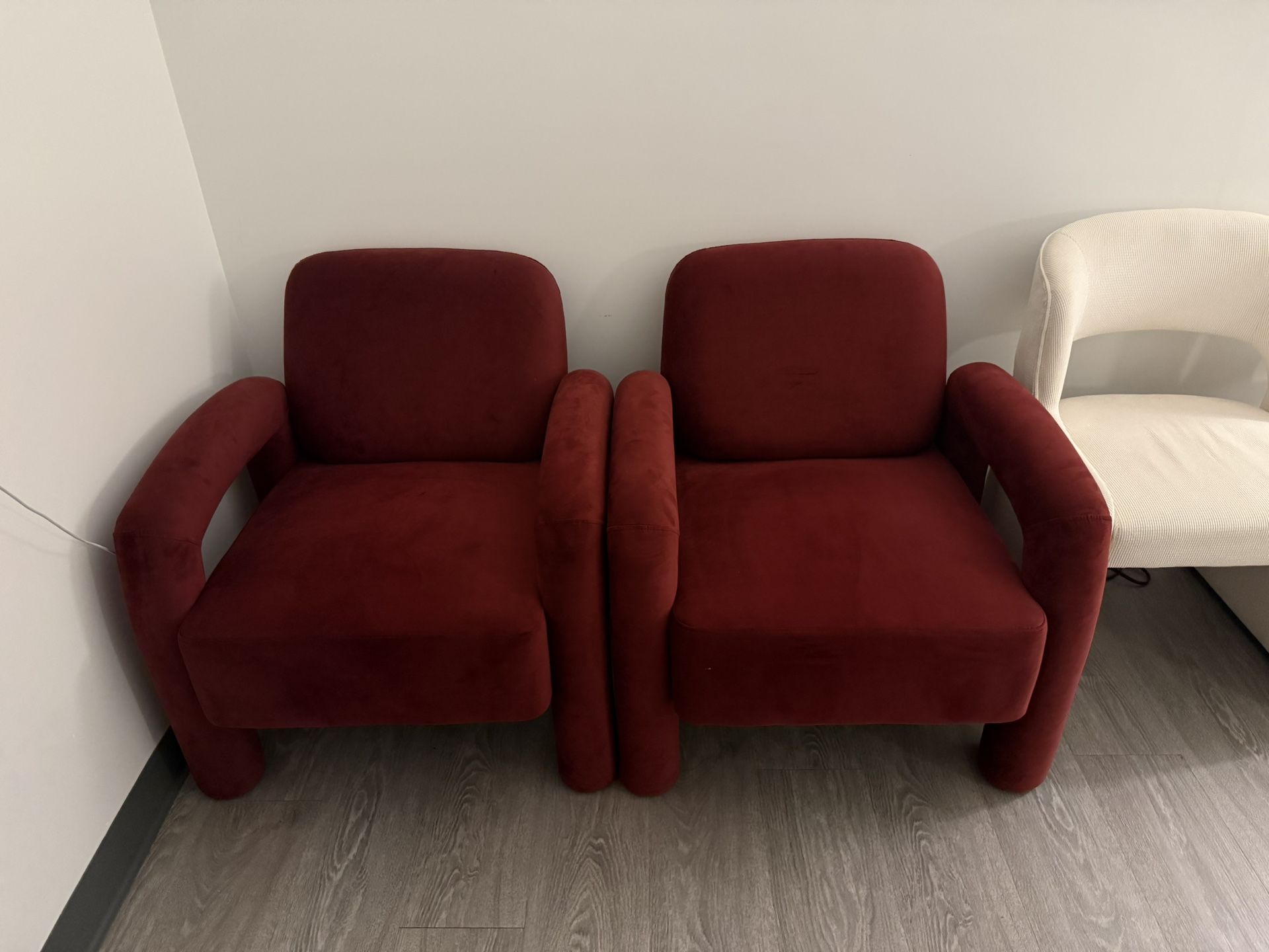2 Chairs