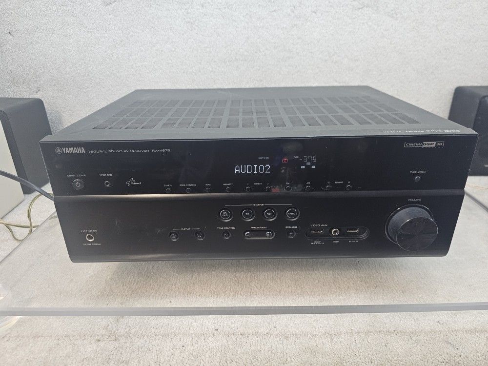 YAMAHA Model RX-V675 AV Receiver Black Audio Video 7.2 HDMI