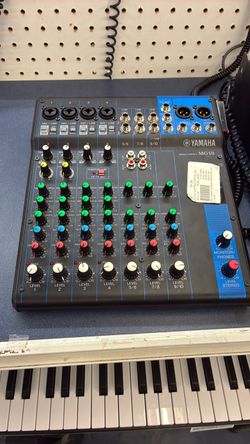Yamaha MG10 Mixing Console