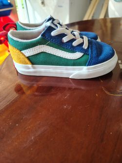 Boys Vans Size 7c