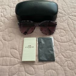Coach Sun Glass Brand New