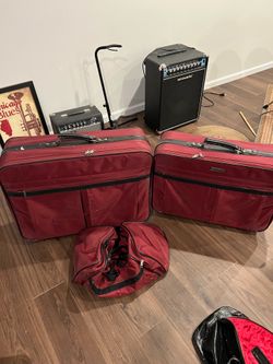 Suitcase set