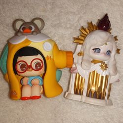 2 VINYL COLLECTABLE FIGURES $10 EACH