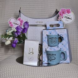 🌸 Celebrate Mother’s Day with the Perfect Gift! Bag, Mug, and Perfume - All in One Special Package! 🌸