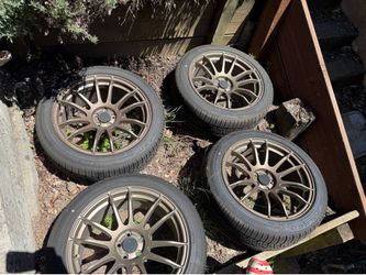 AVID.1 AV-20 18x8.5 5x100 bolt pattern