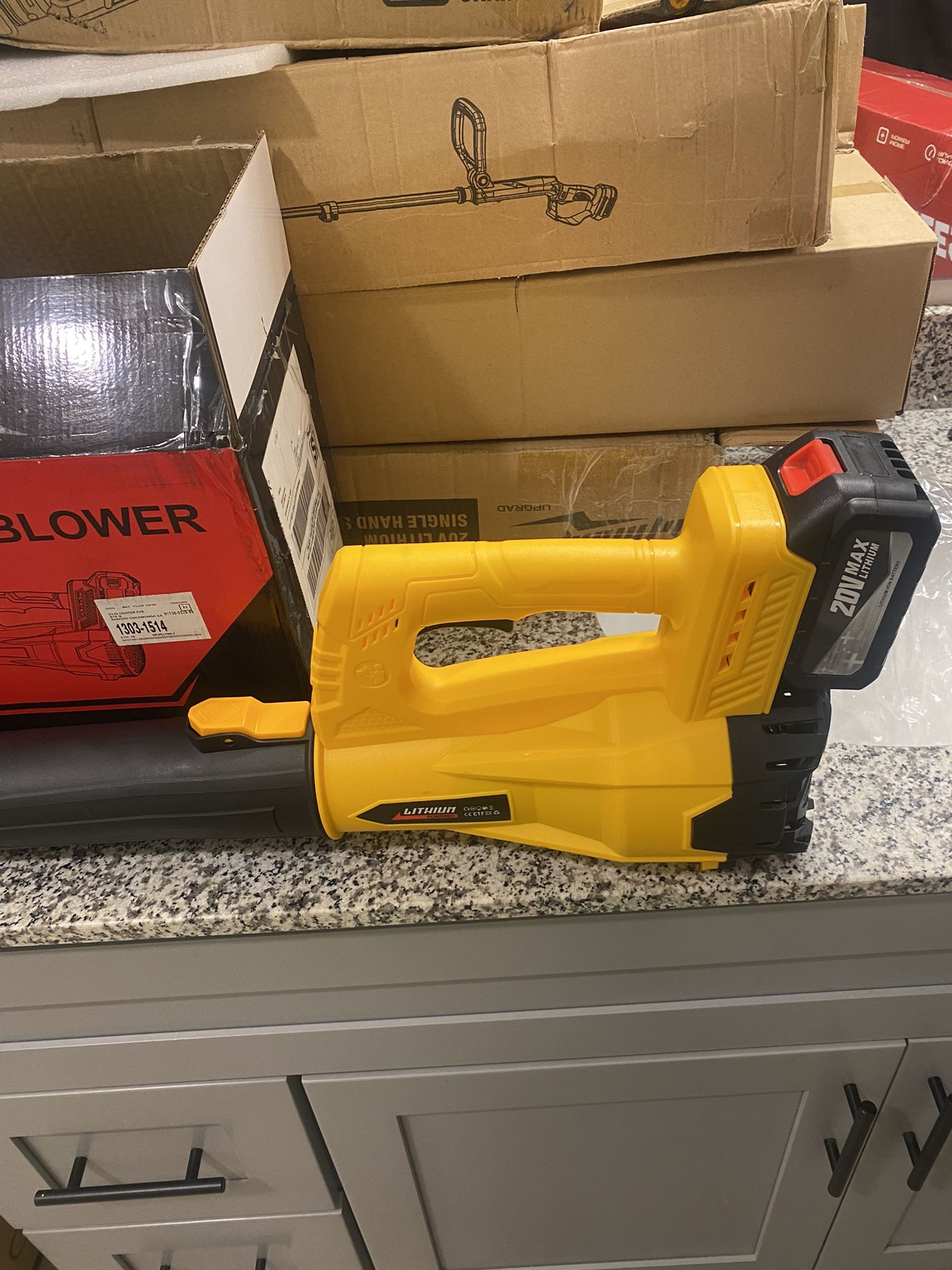 Leaf Blower