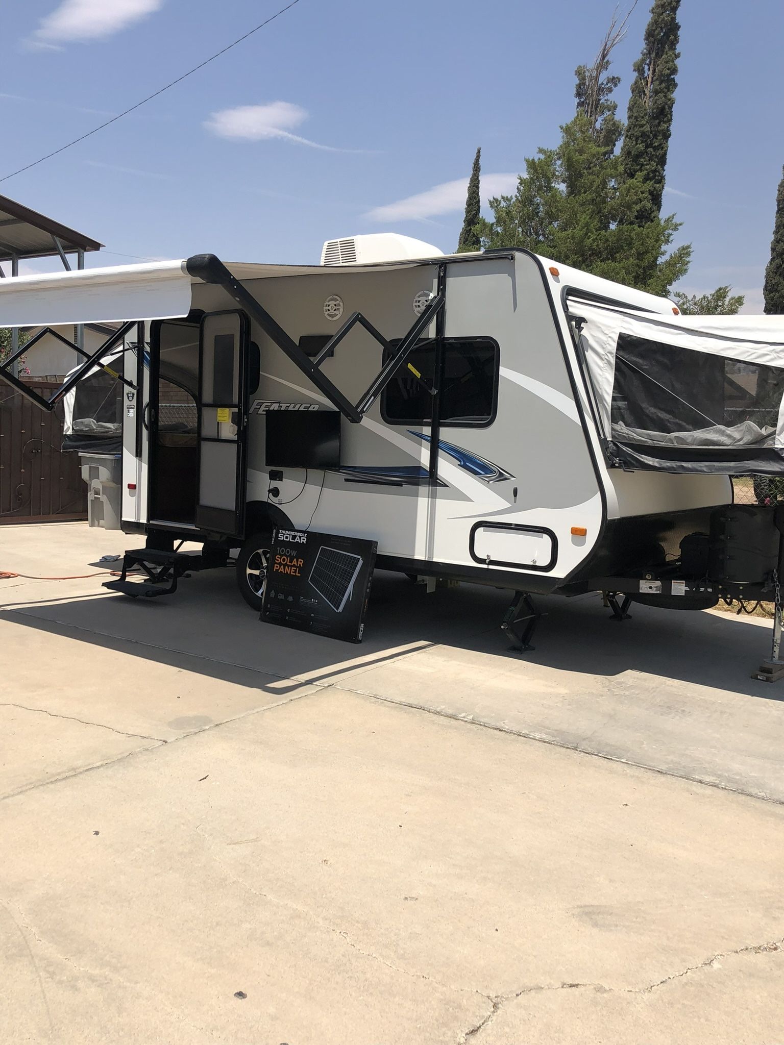 Jayco 17ft Travel Trailer 