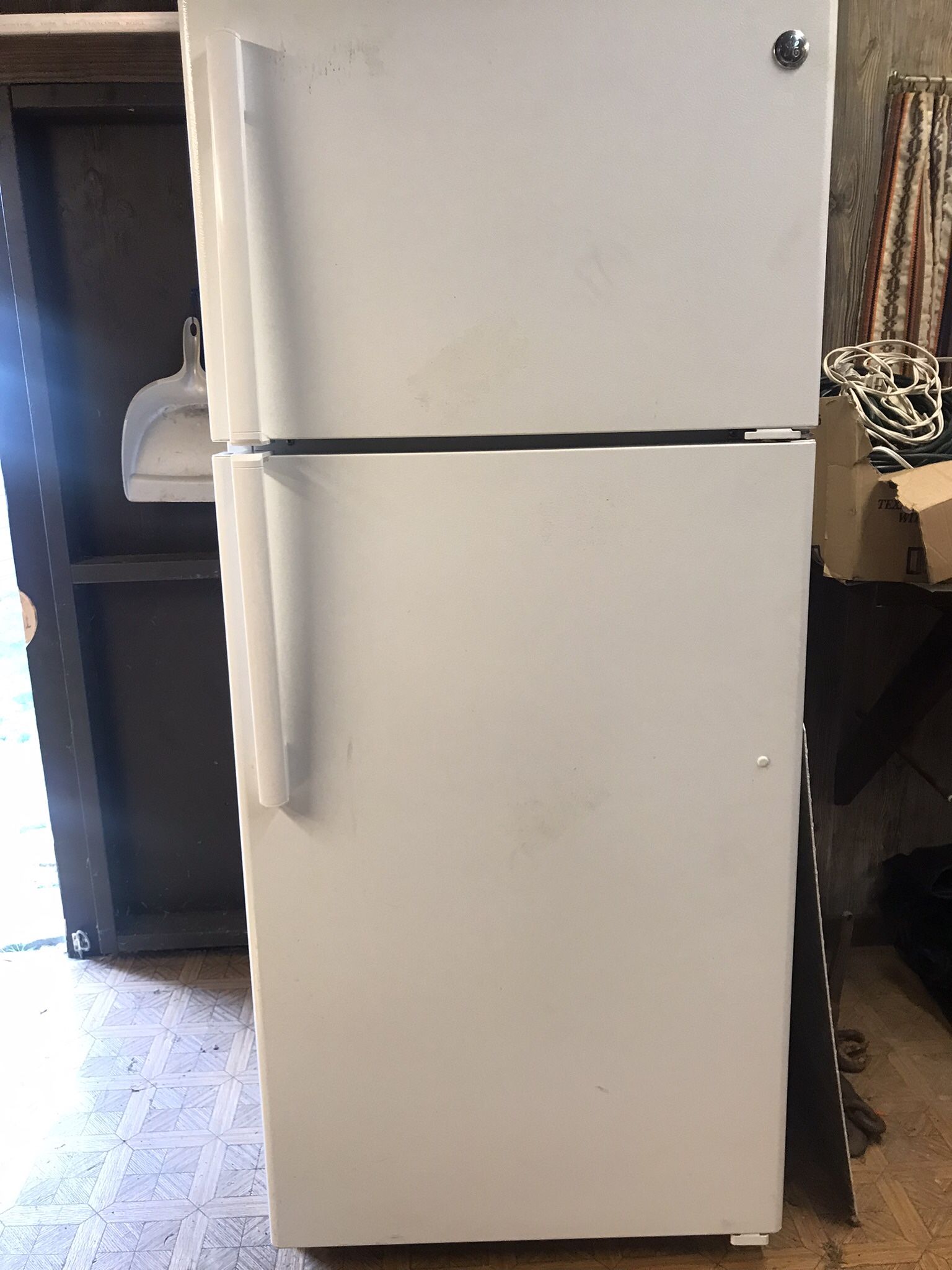 Refrigerator