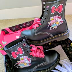 Hello Kitty Dr. Martens 