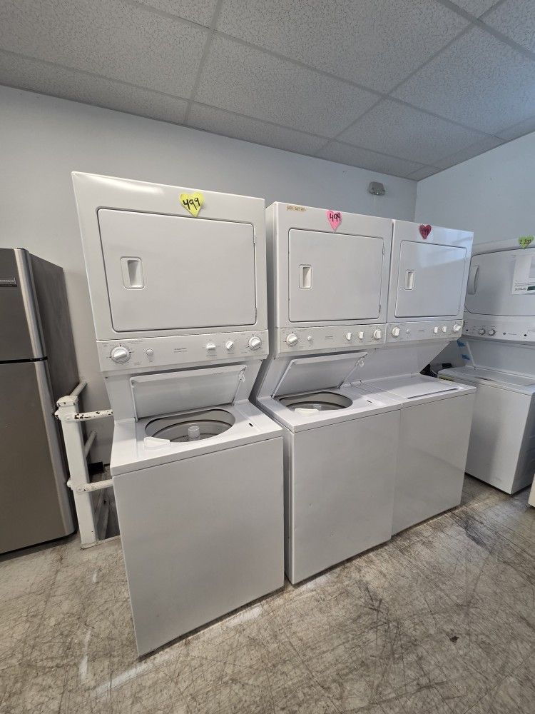 27in Stackable Washer And Electric Dryer Used Good Condition 