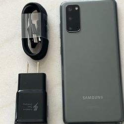 Samsung Galaxy S20  , Unlocked   for all Company Carrier ,  Excellent Condition Like New 