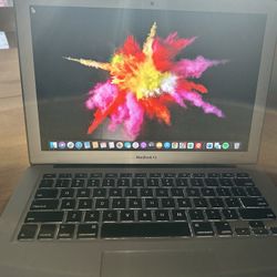 MacBook
