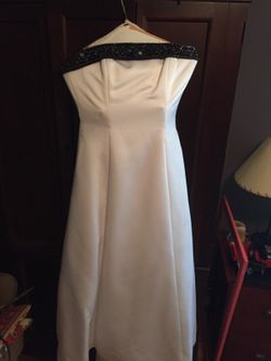 Wedding dress