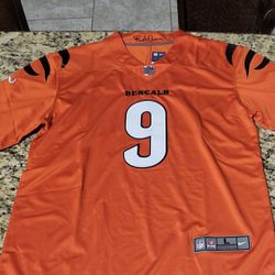 NWT Sewn Color Rush Joe Burrow Cincinnati Bengals Jersey  Orange #9.