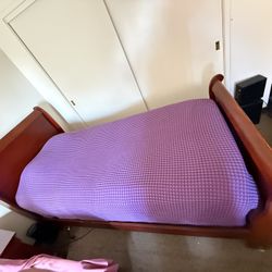 Twin Bed With Mattress 