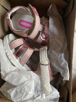 Andrea Sandals