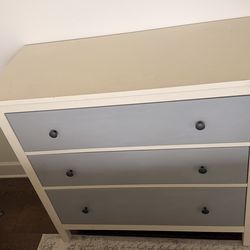 Dresser 3 Drawers