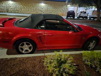 2003 Ford Mustang convertible