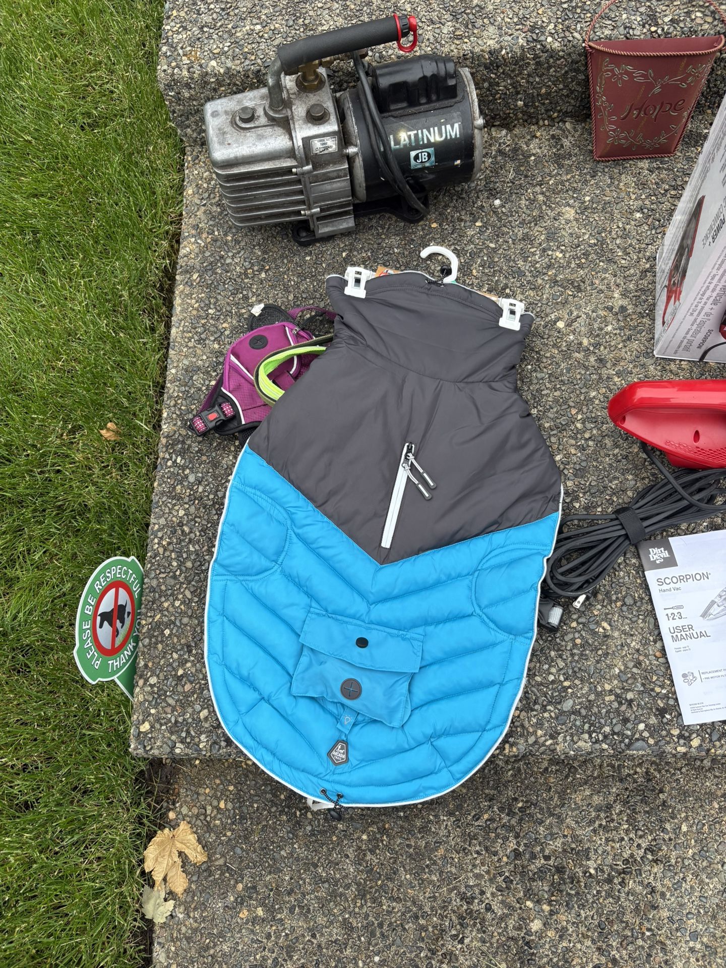 XL Dog Coat - Arcadia Trail