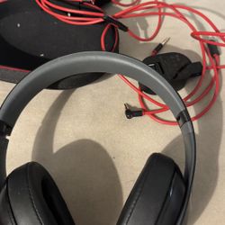 Beats with case and accessories