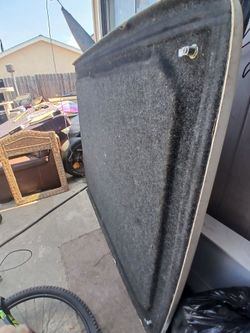 S 10 truck back of the bed cover .
