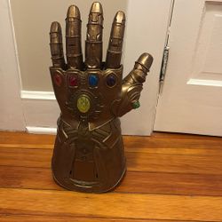 Infinity Gauntlet 