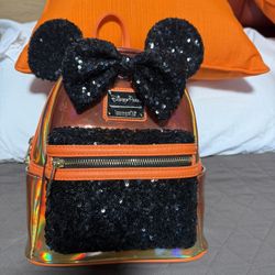 Loungefly Disney Parks Minnie backpack RARE