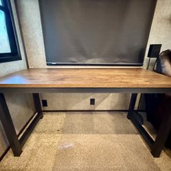 Tribesigns 55” Computer Desk – Great Condition