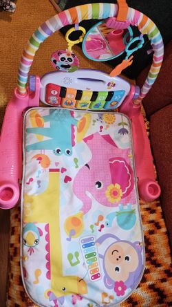 Fisher Price Deluxe Kick & Play Piano Gym