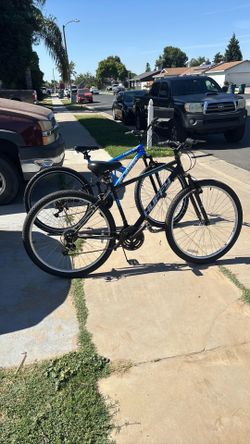 Two mountain ike size 29 good condition like. 160 each.