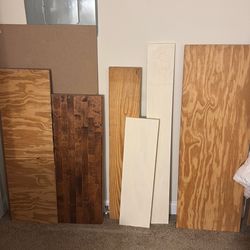 Free planks of wood