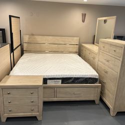 New Platform King Bedroom Set 