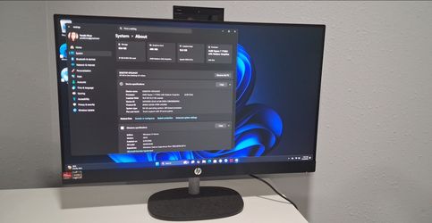 HP all in one desktop  27 inch