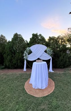 Back yard wedding decorations