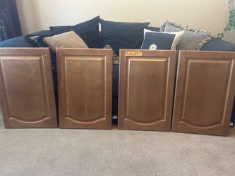 Kitchen cabinet doors