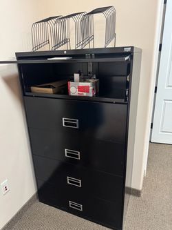 One large lateral file and one small lateral file