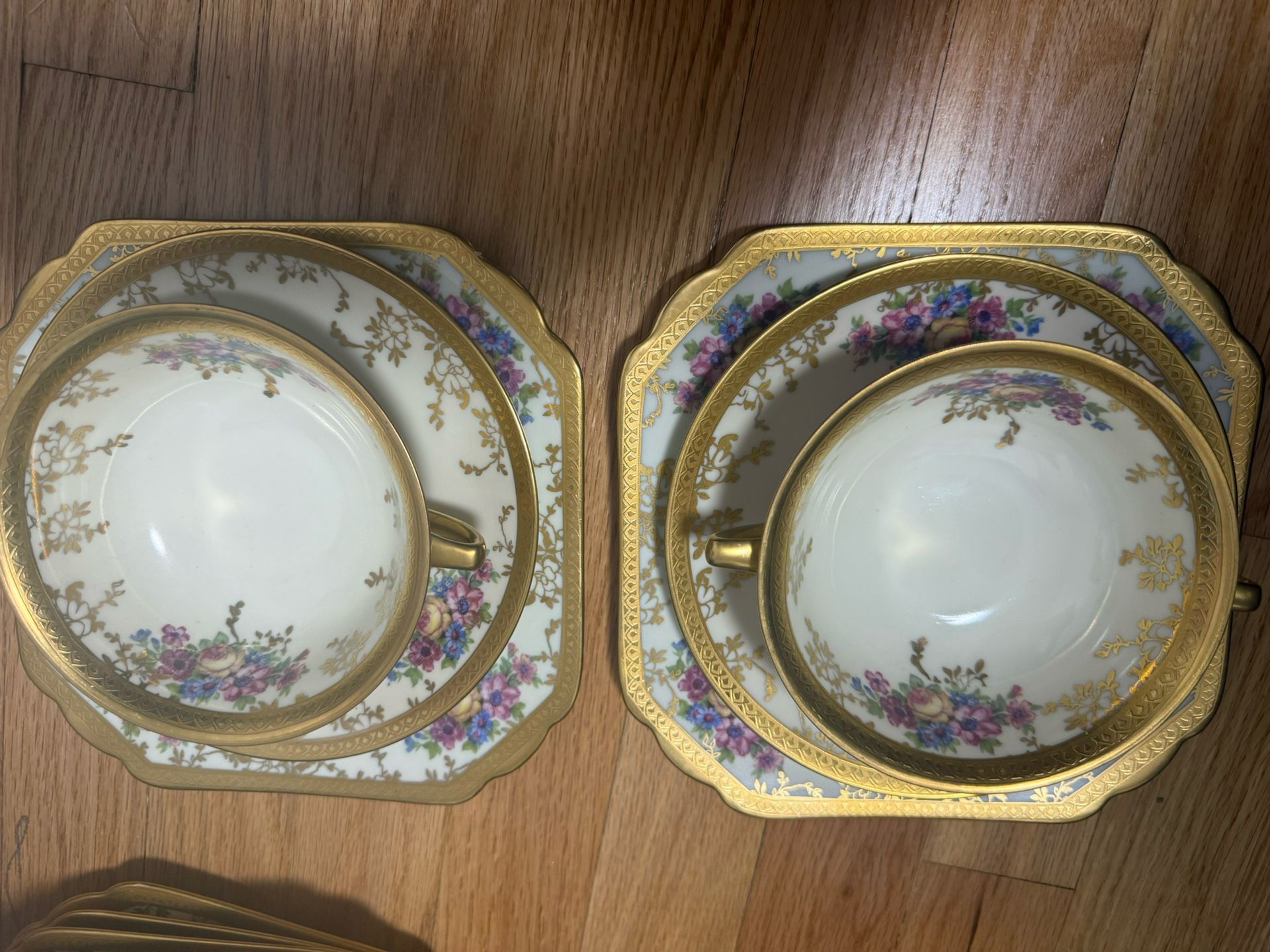 Antique 22k H&C Selb Bavaria Heinrich & Co Soup Bowl & Salad Plate Sets 
