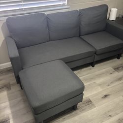 Couch with Ottoman • Sillón con Ottoman