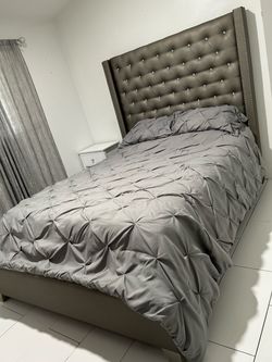 Cama  Queen