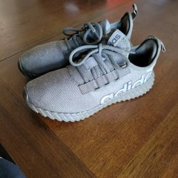 Adidas Size 8.5