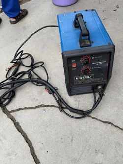 Miller Millermatic 142 MIG Welder