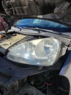 VW headlight Driver side