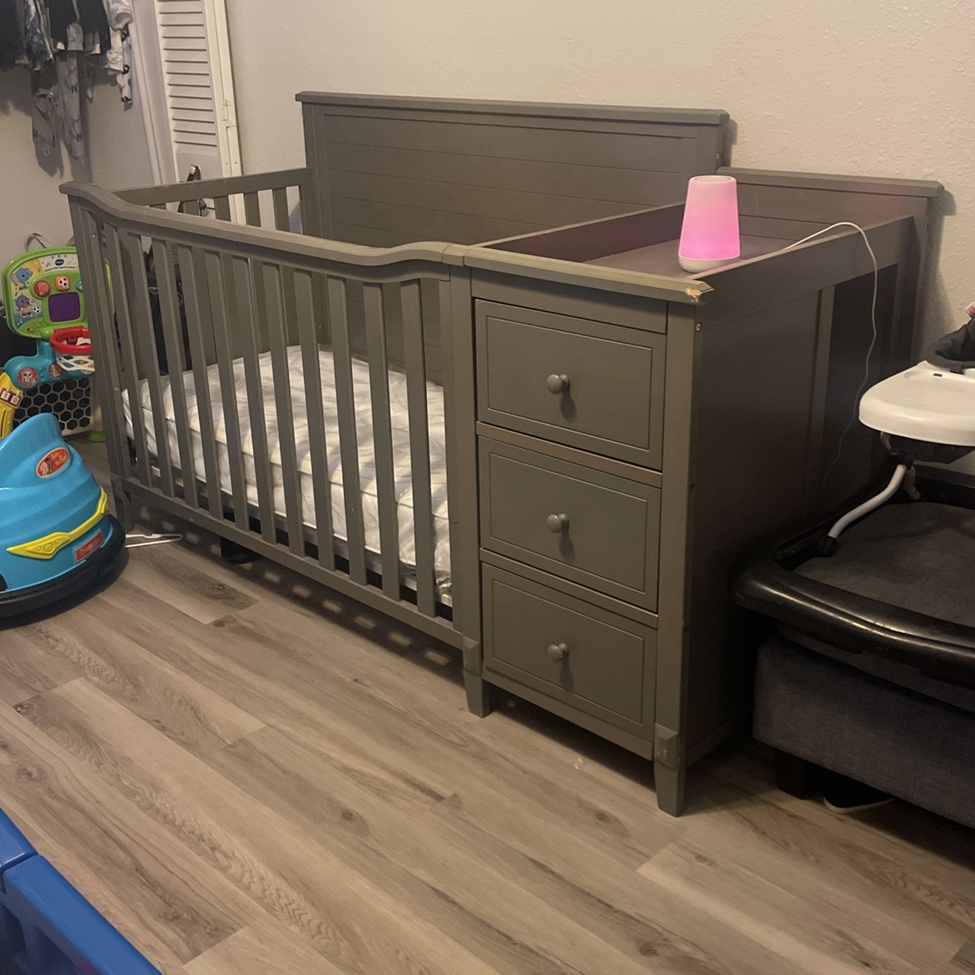 Baby Crib for Sale in San Diego, CA OfferUp