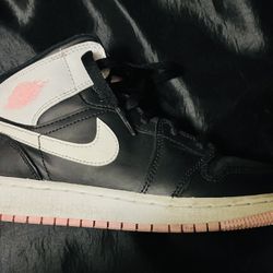 Jordan 1 Mid Black White Pink  Shoes 