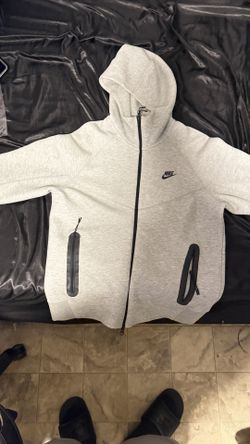 Grey Nike tech