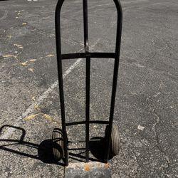 Milwaukee 800 lb. D-Handle Hand Truck / Carretilla 