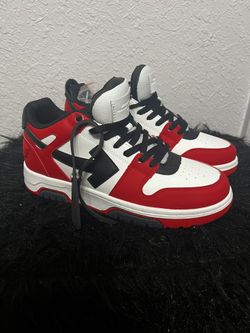 Off White Men size 9
